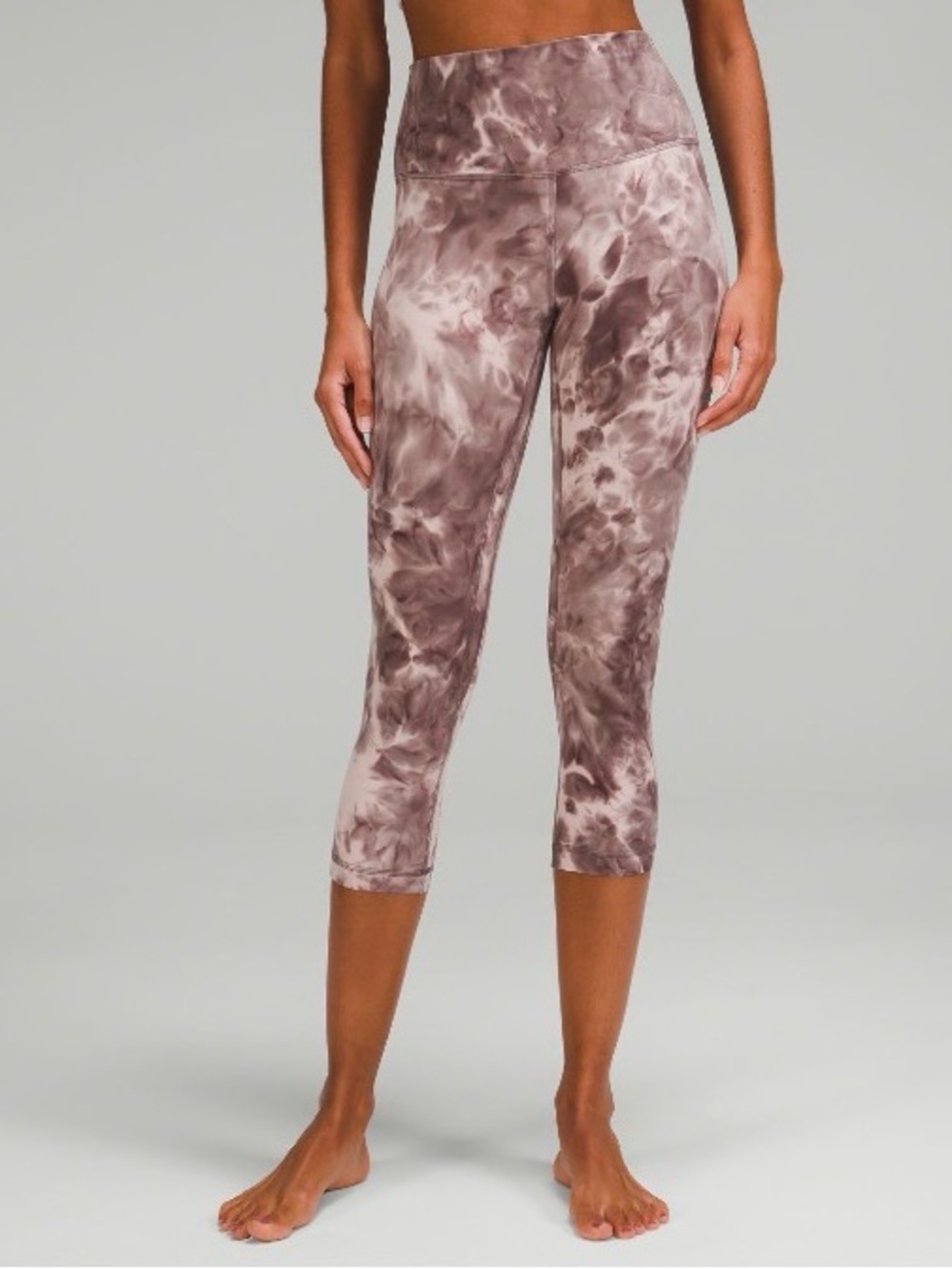 lululemon athletica Tie-Dye High-Rise Crop Capris in Mauve
